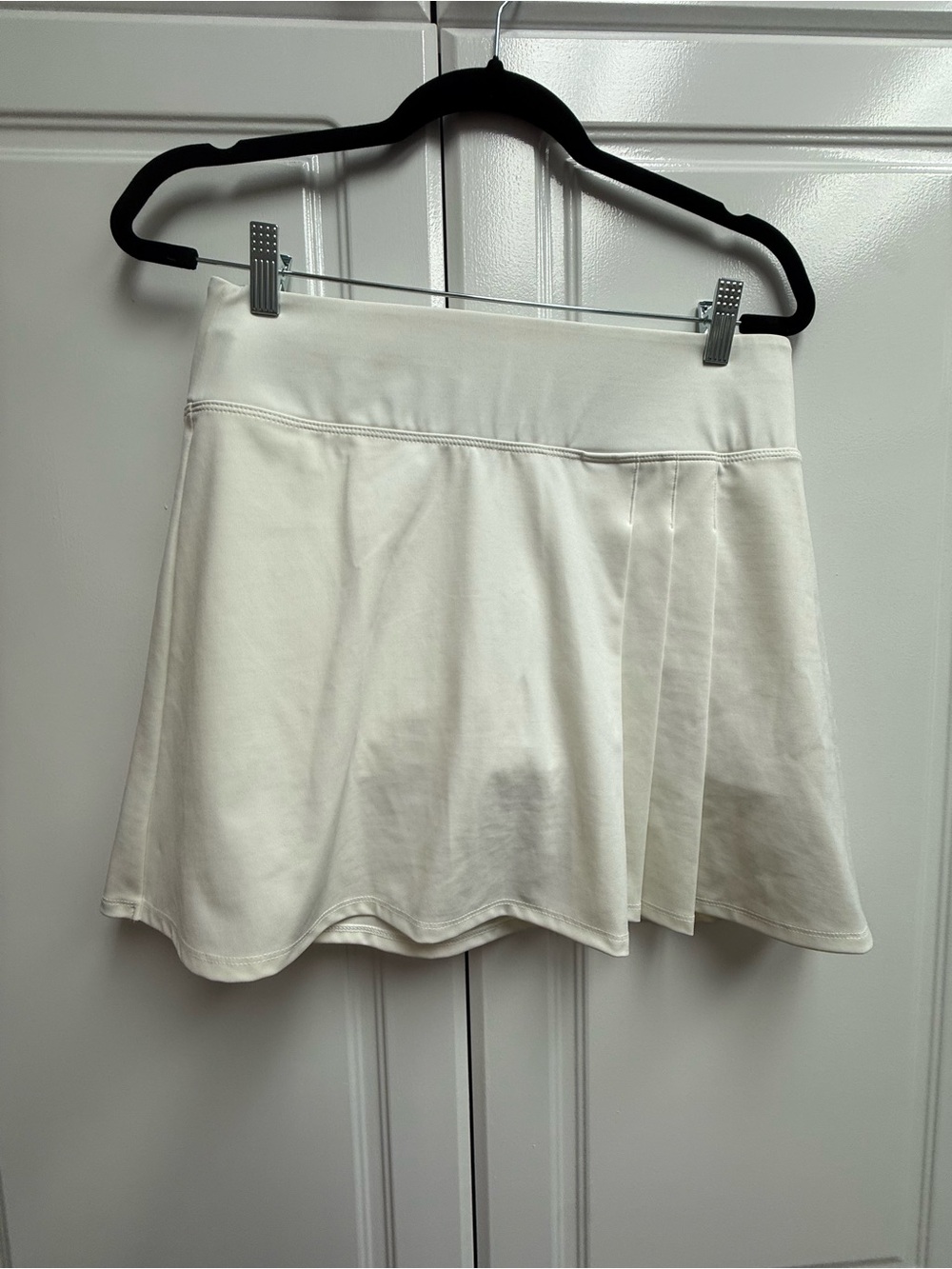 Tommy Bahama Cream Pleated Skater Skirt